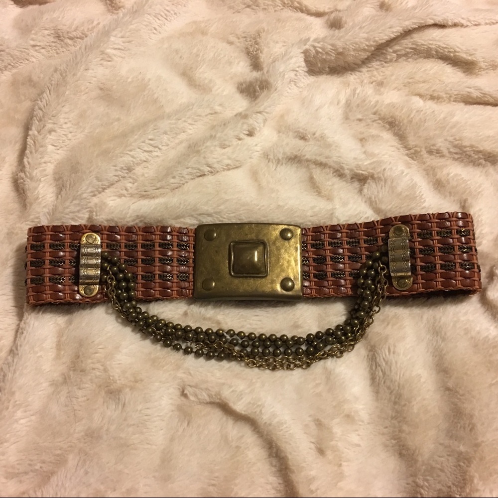 ✨RARE ✨Streets Abroad Vintage Belt - EUC - Sz S